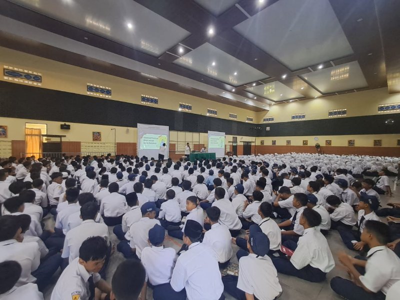 Sosialisasi Kegiatan Kokurikuler: MTsN 1 Kota Kediri Bekali Murid tentang Demokrasi dan Pemilihan Umum