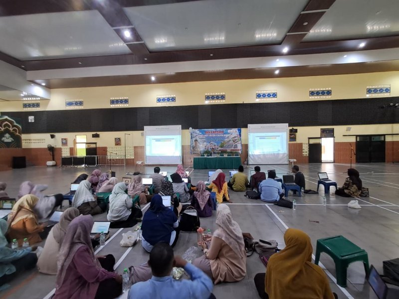 Bimtek Putaran Ke-4, MTsN 1 Kota Kediri Perkuat Kompetensi Guru dalam Pembuatan Media Pembelajaran Digital