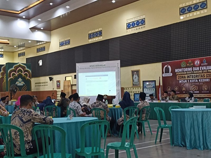 MENGUKIR SEJARAH!  MTsN 1 KOTA KEDIRI RAIH INDEKS PMPZI 97,67